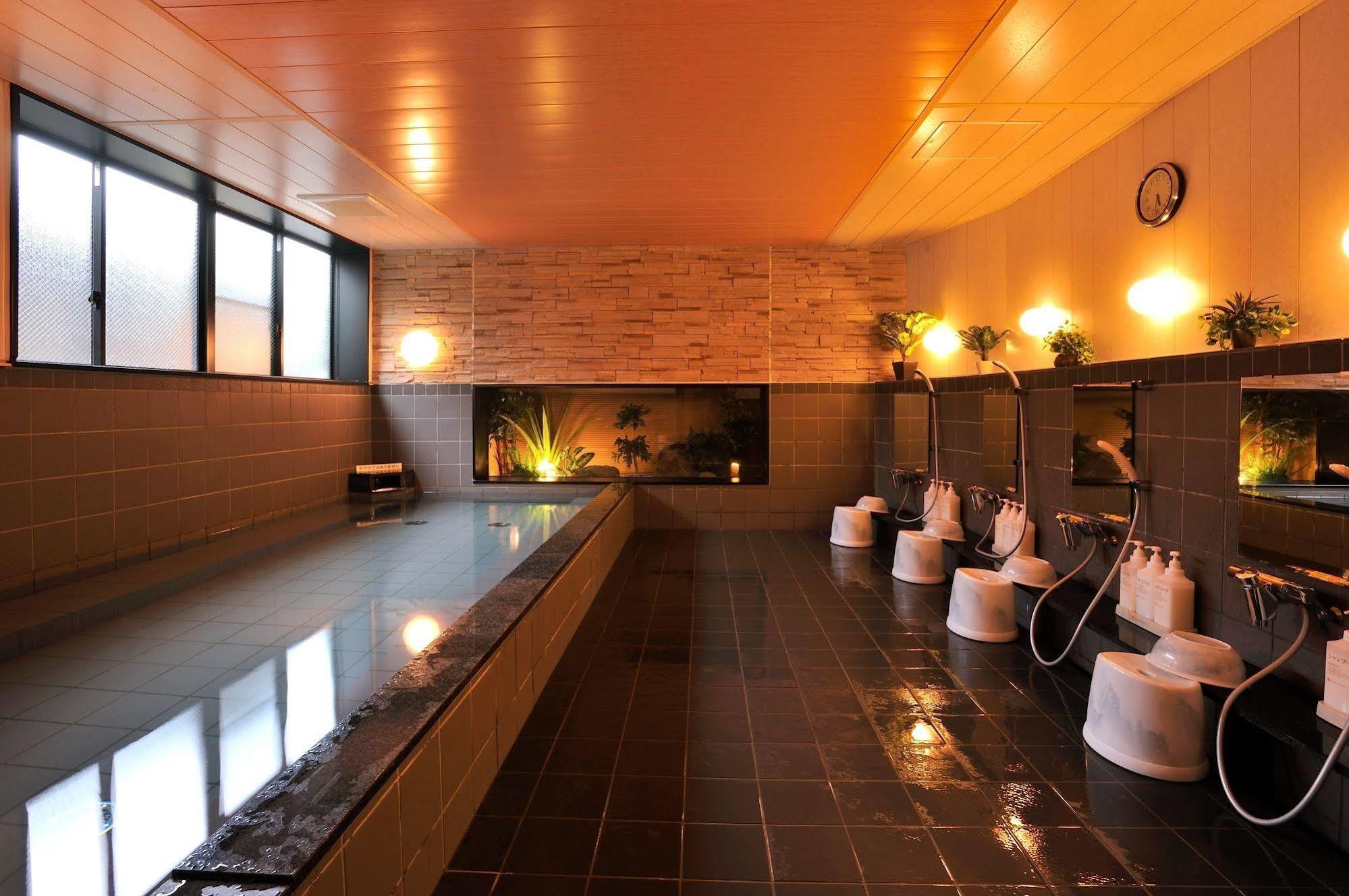 Matsumoto Tourist Hotel Buitenkant foto